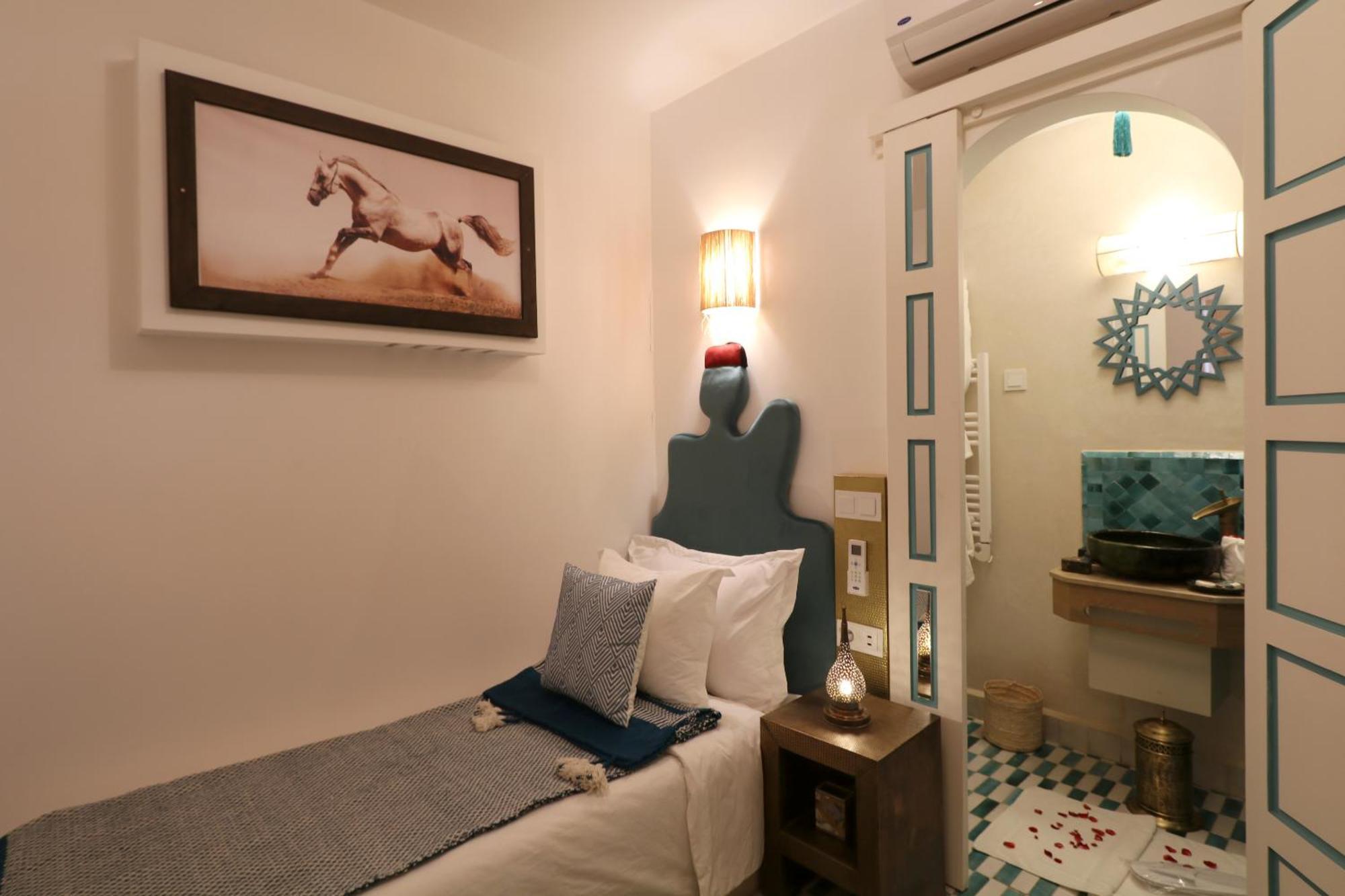 Riad Wazani Square & Spa 마라케시 객실 사진