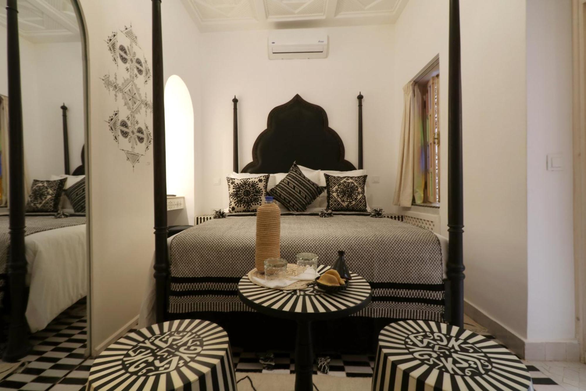 Riad Wazani Square & Spa 마라케시 객실 사진